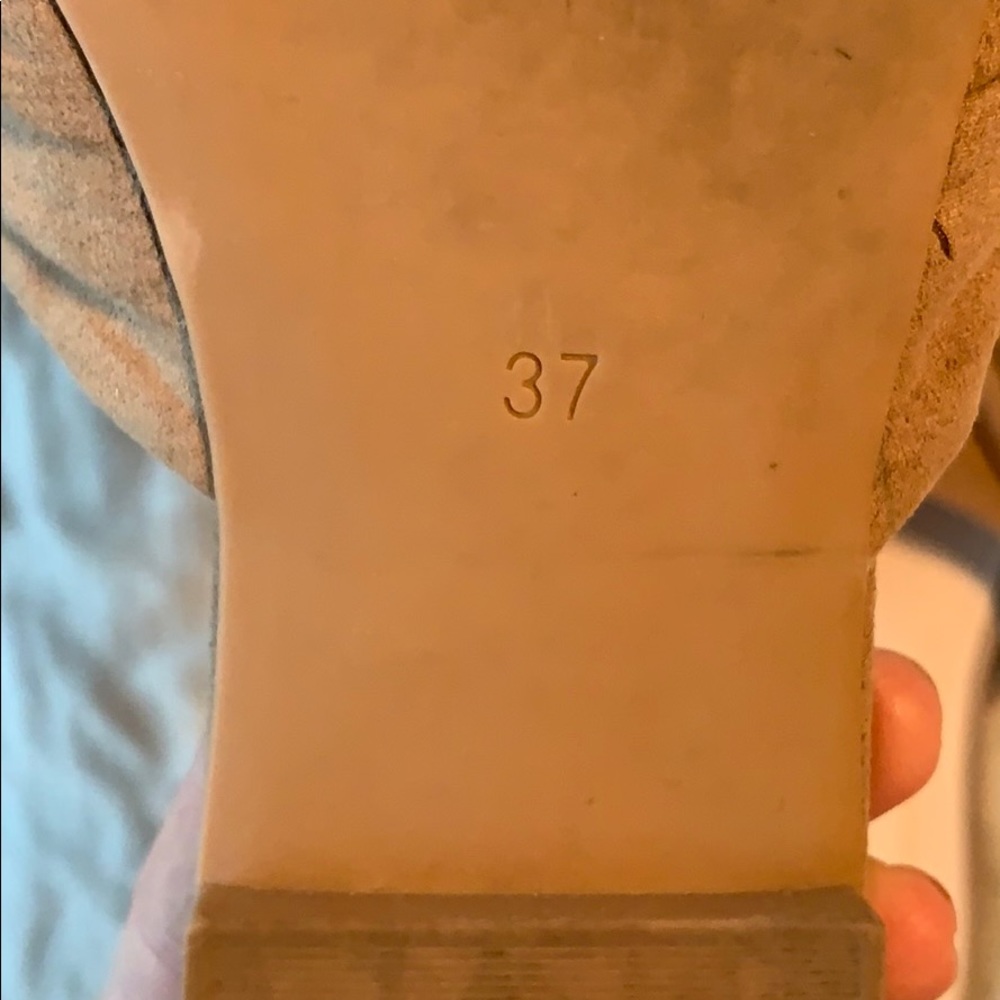Knotted Mules - Picture 2 of 4